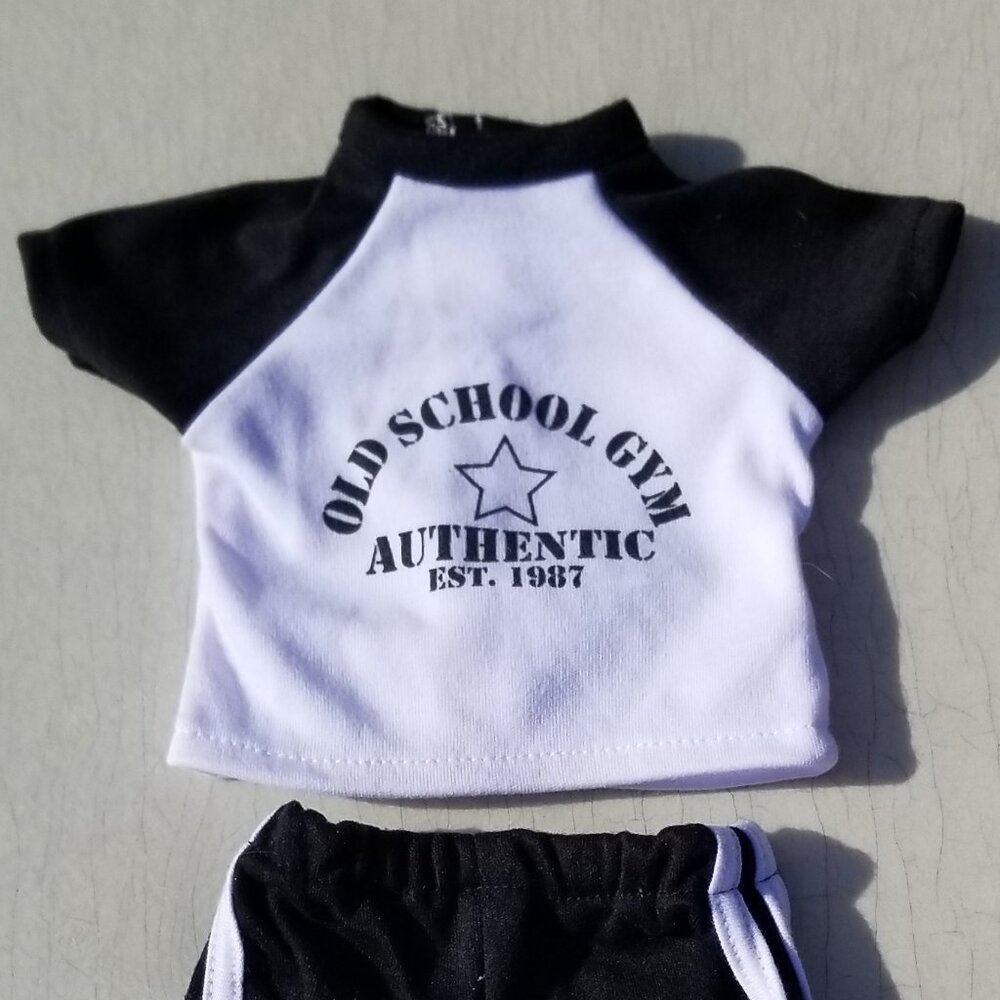 18" Gym Outfit - Picture 5 of 5